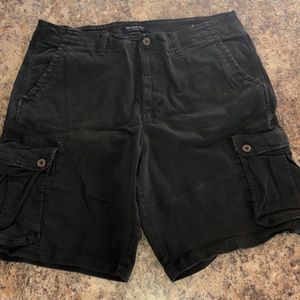 American Eagle cargo shorts